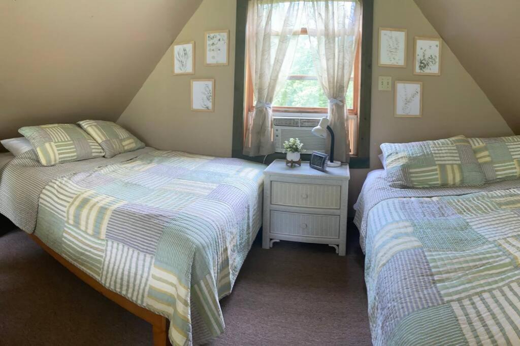 Secluded Cabin On Red Haven Farm Irvine المظهر الخارجي الصورة